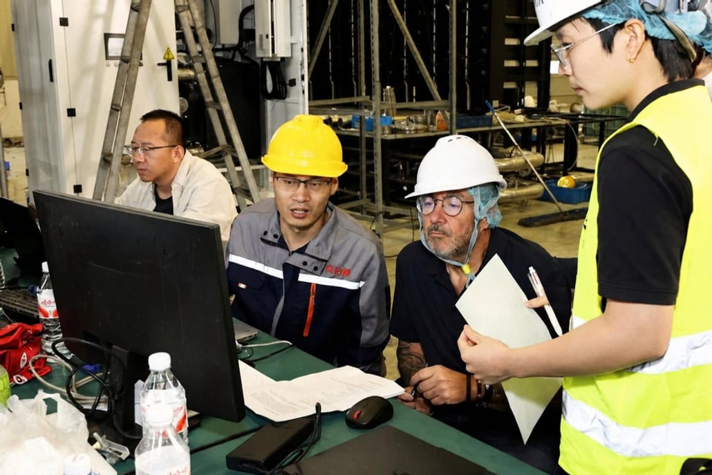heatload data centre commissioning team telemetry review